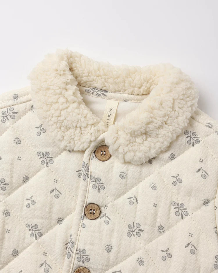 Quincy Mae Quilted Jacket || Winter Berry