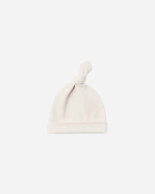 Quincy Mae Knotted Baby Hat || Natural
