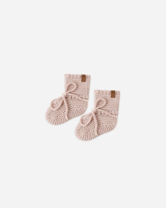 Quincy Mae Knit Booties || Blush