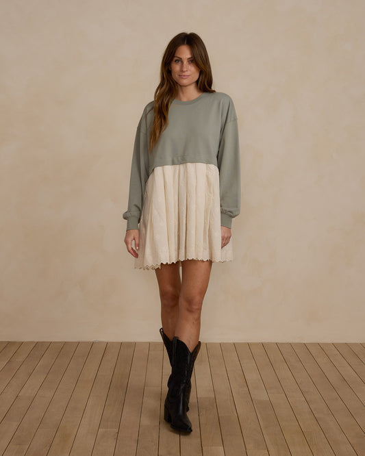 Rylee + Cru Sweatshirt Dress || Laurel