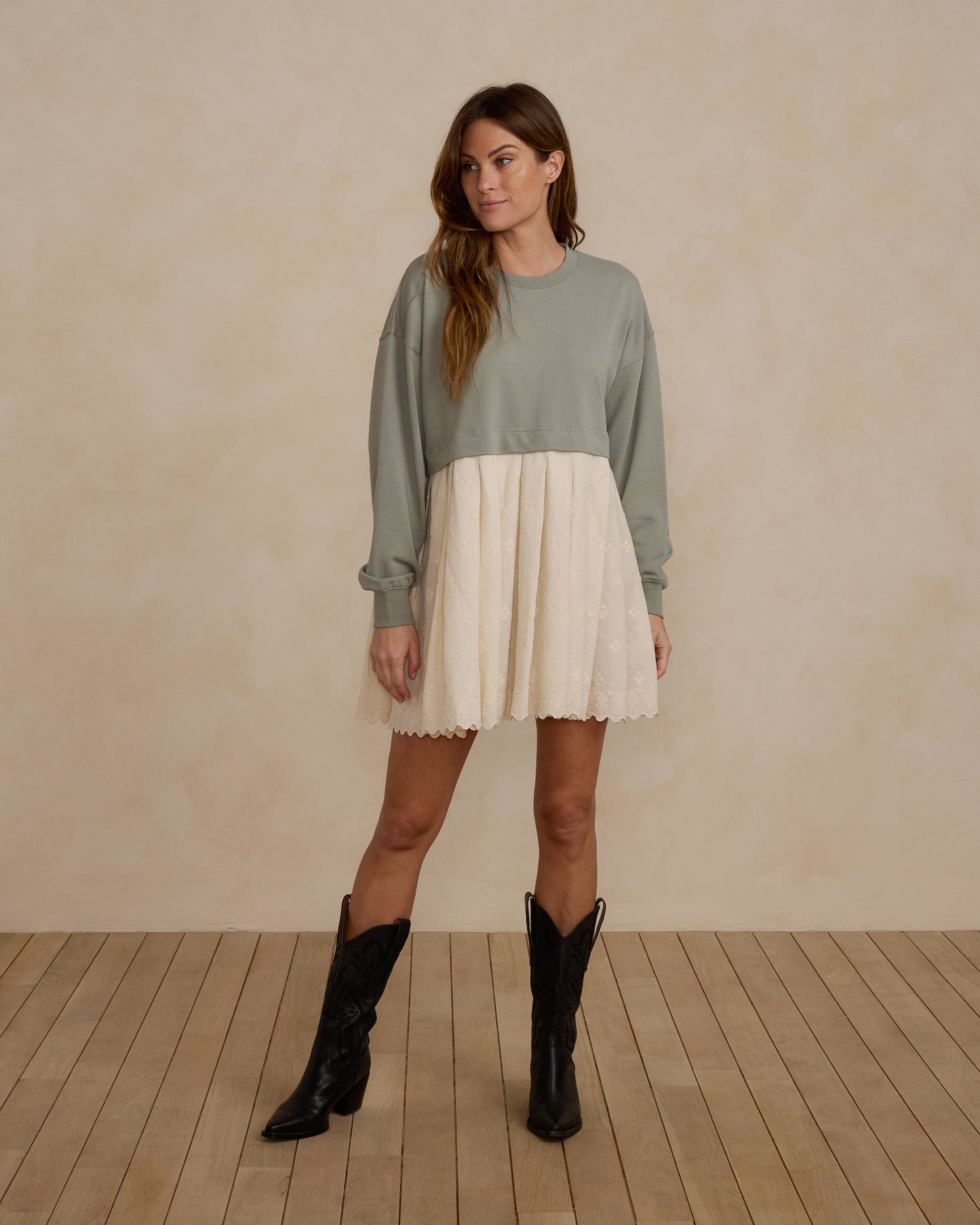 Rylee + Cru Sweatshirt Dress || Laurel