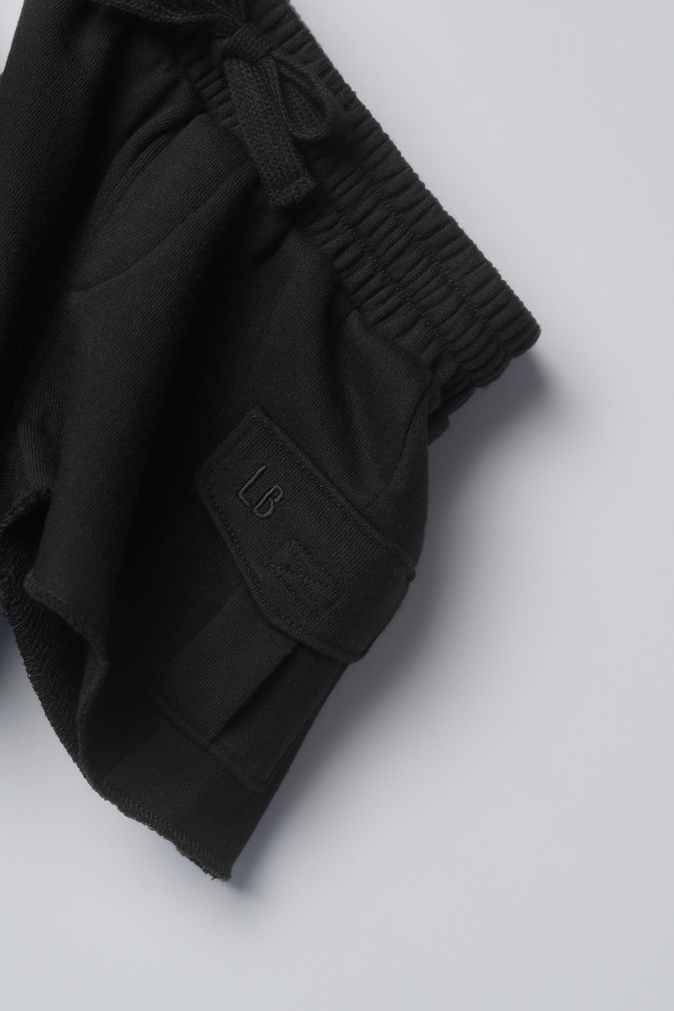Little Bipsy Cargo Shorts || Black