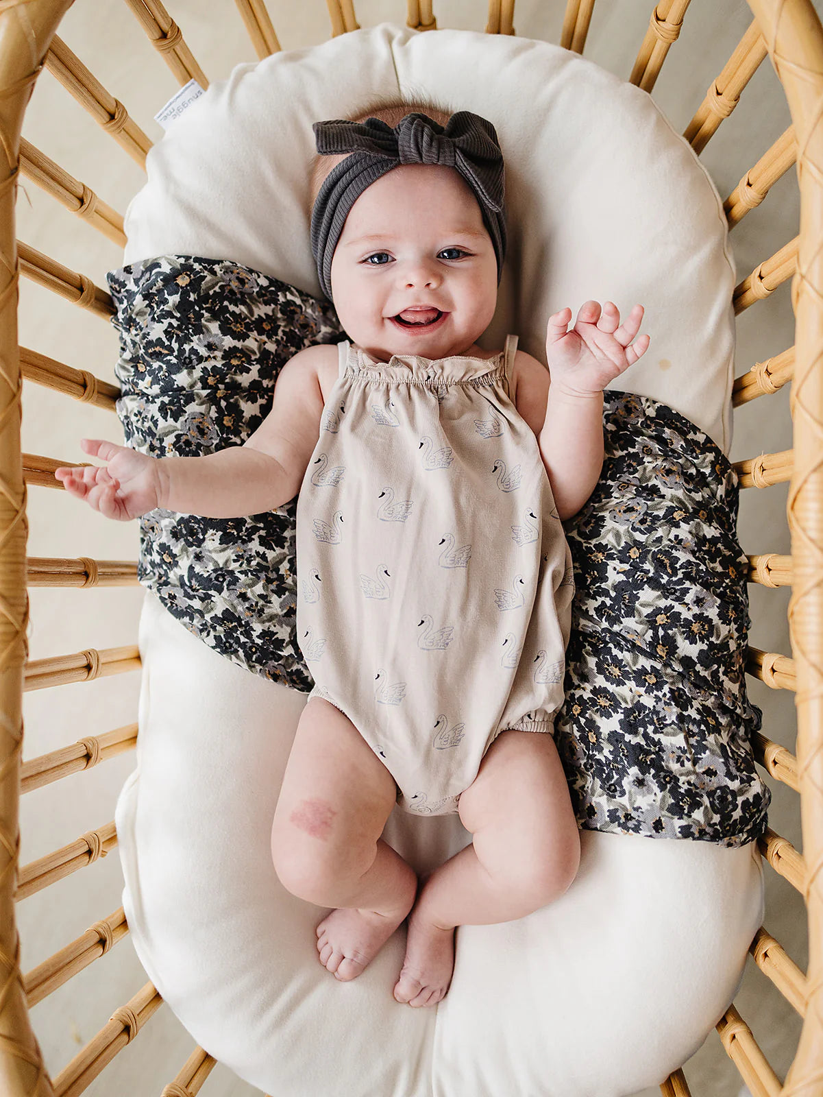 Mebie Baby Tank Bubble Romper || Swan