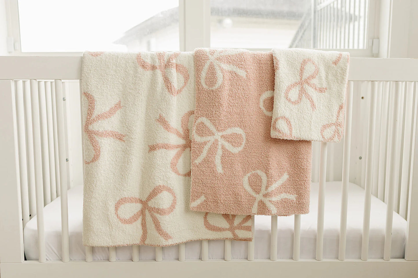 Mebie Baby Plush Adult/Child Blanket || Pink Bow