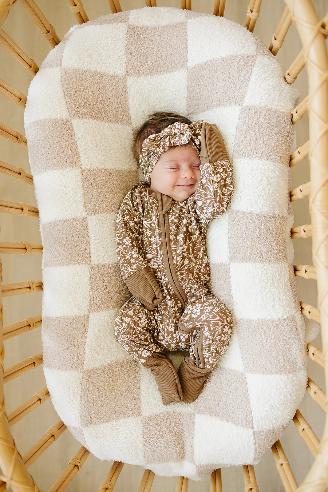 Mebie Baby Ribbed Bamboo Zipper || Brown Floral