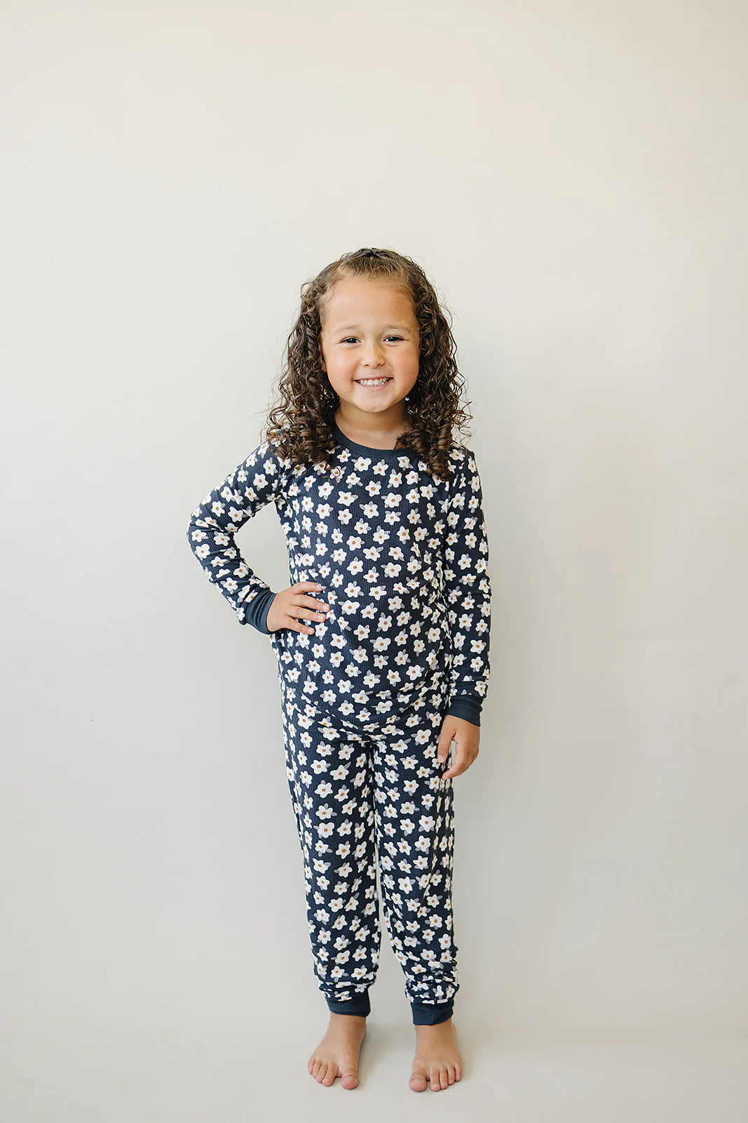 Mebie Baby Ribbed Bamboo Cozy Set || Navy Daisy