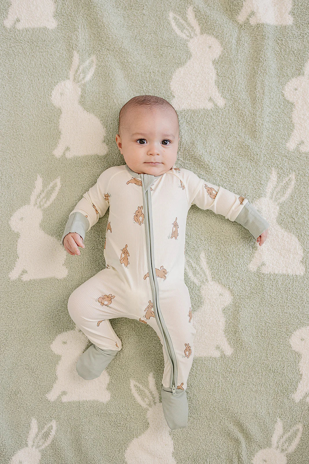 Mebie Baby Ribbed Bamboo Zipper Onesie || Bunny