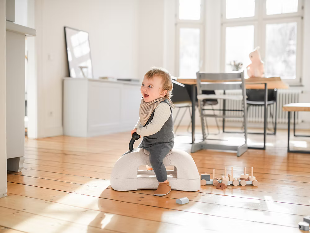 Scoot & Ride My First || Sand