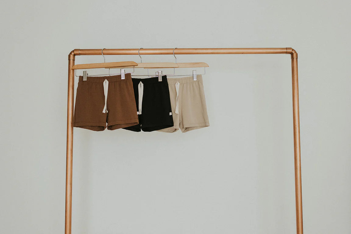 Jax and Lennon Basic Shorts || Cocoa Brown