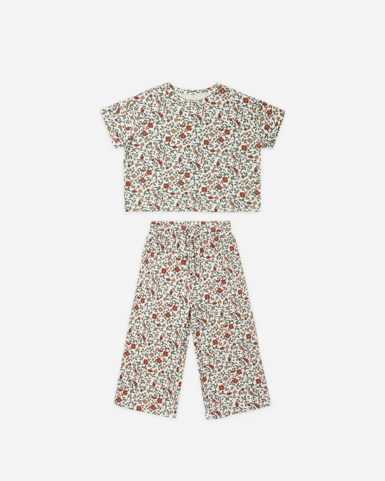 Rylee + Cru Ruthie Set || Holiday Floral