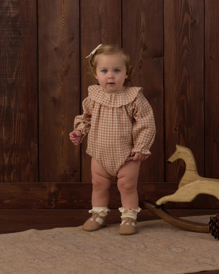 Rylee + Cru Colette Romper || Fawn Gingham