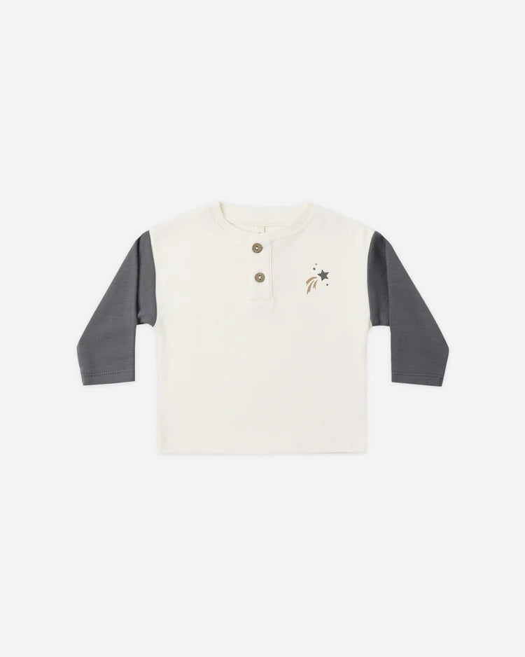 Quincy Mae Long Sleeve Henley Tee || Midnight