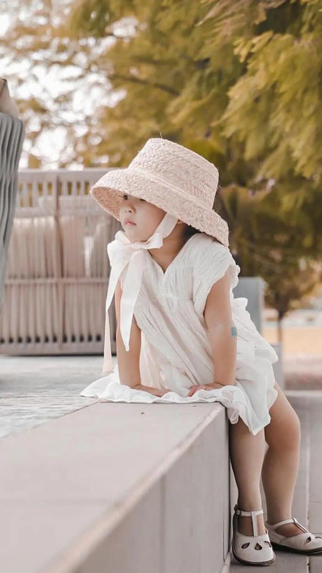 fini. The Label Vintage Straw Hat