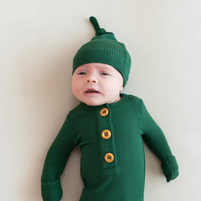 Kyte Baby Ribbed Knotted Gown with Hat Set || Forest