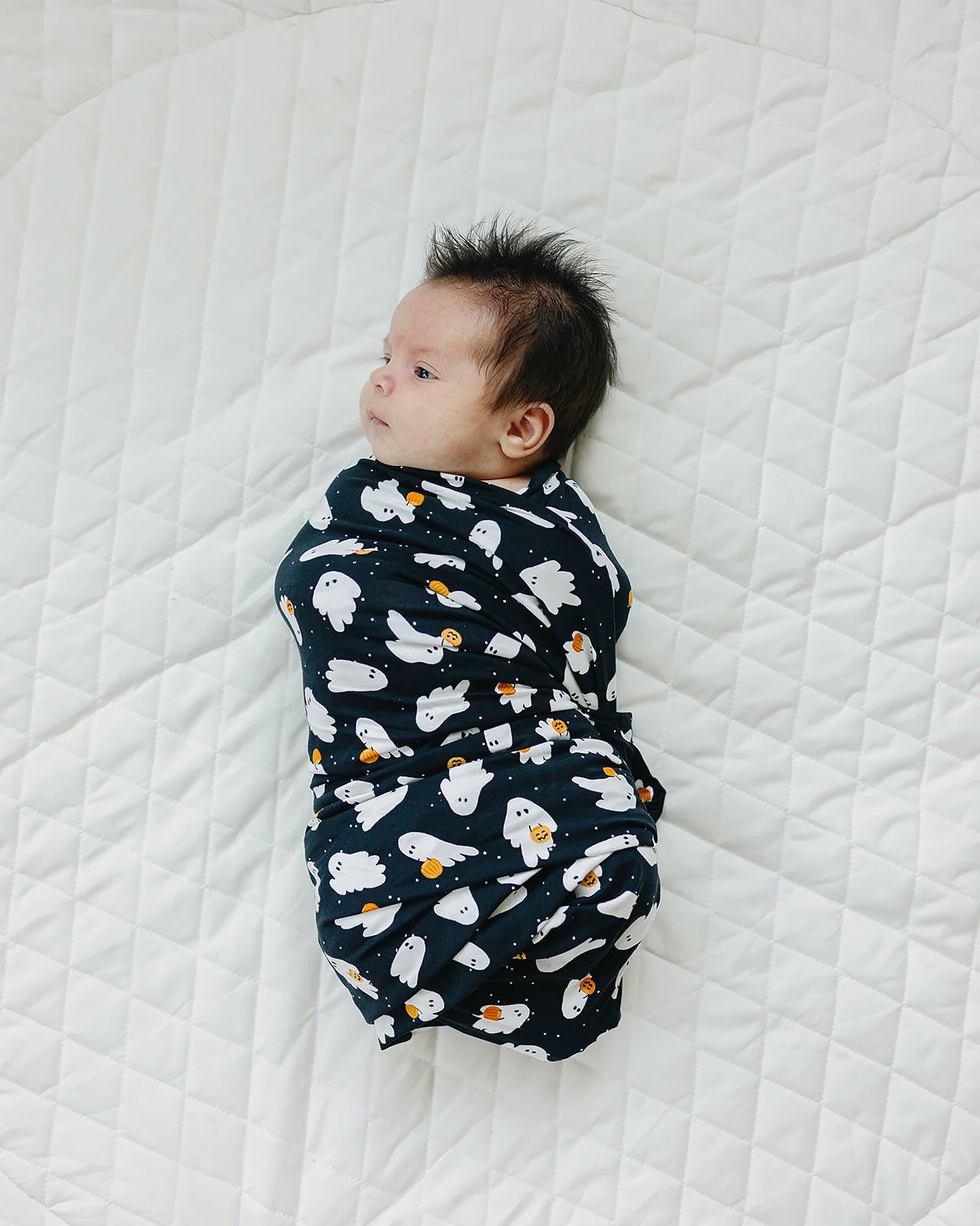 Mebie Baby Bamboo Stretch Swaddle || Ghosts