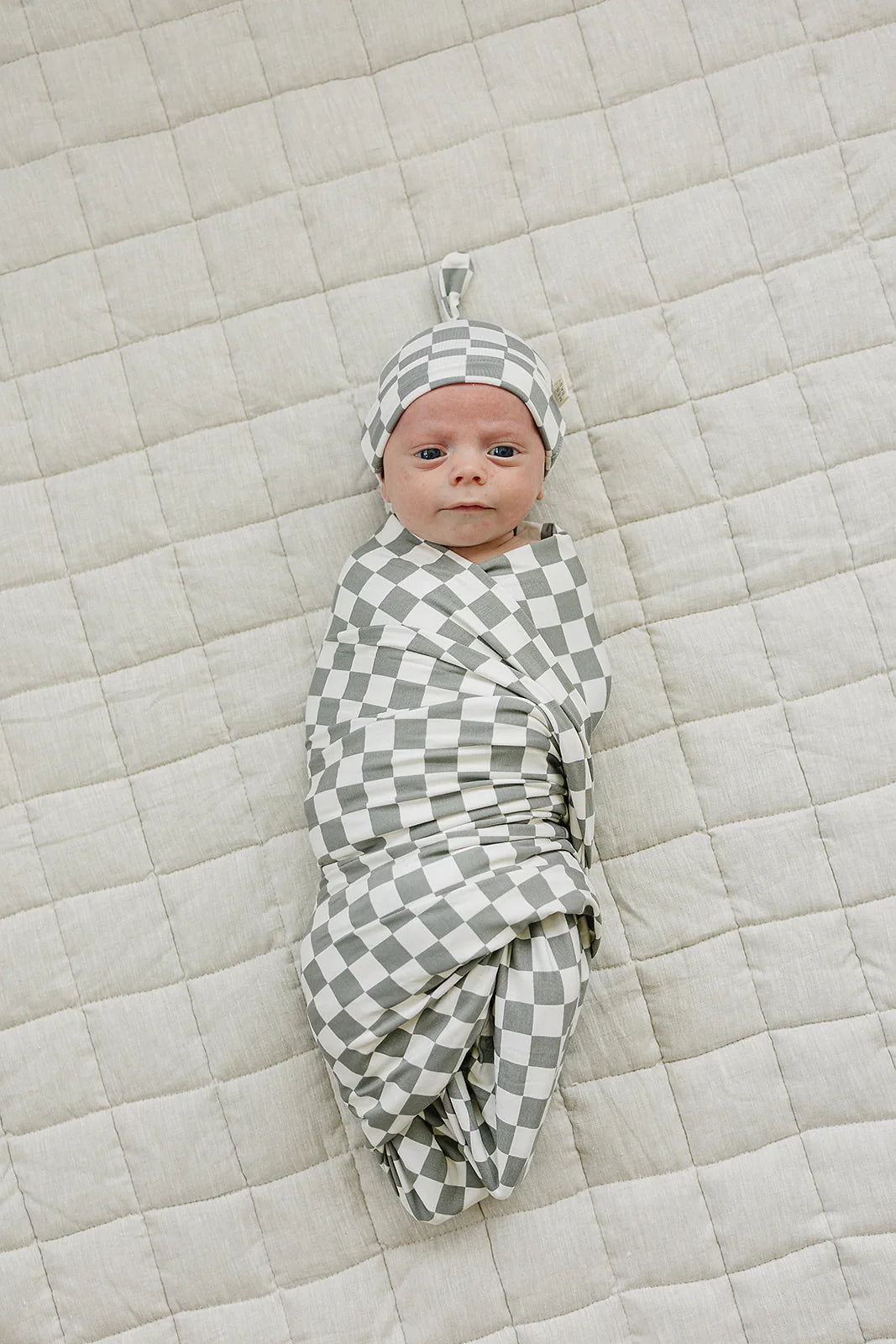 Mebie Baby Bamboo Stretch Swaddle || Light Green Checkered