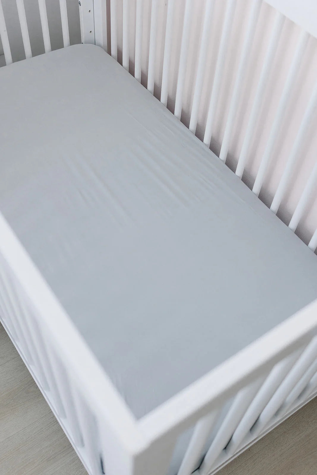 Mebie Baby Bamboo Stretch Crib Sheet || Stone Blue