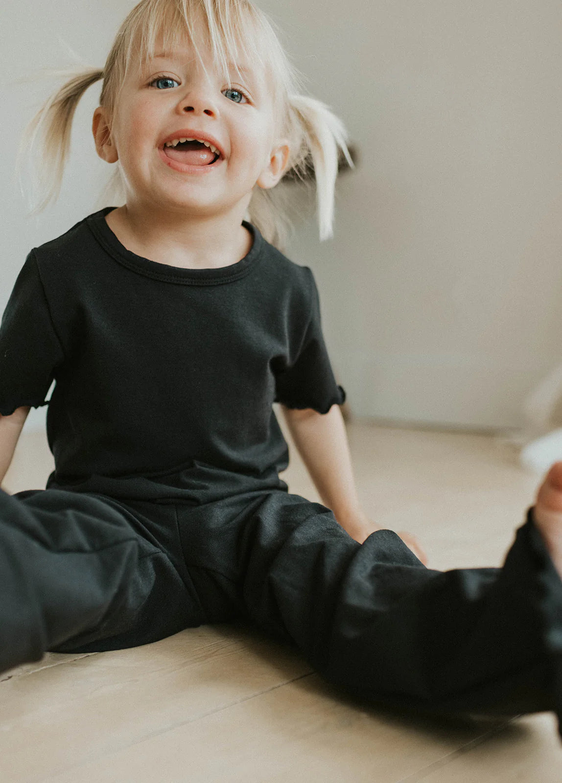 Jax and Lennon Lettuce Hem Pants || Black