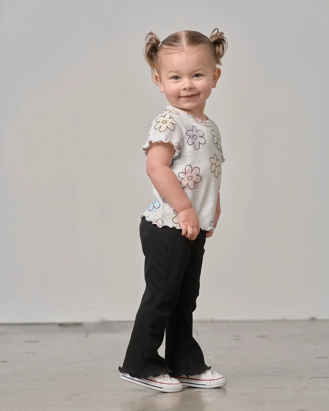 Little Bipsy Lettuce Hem Tee || Daisy