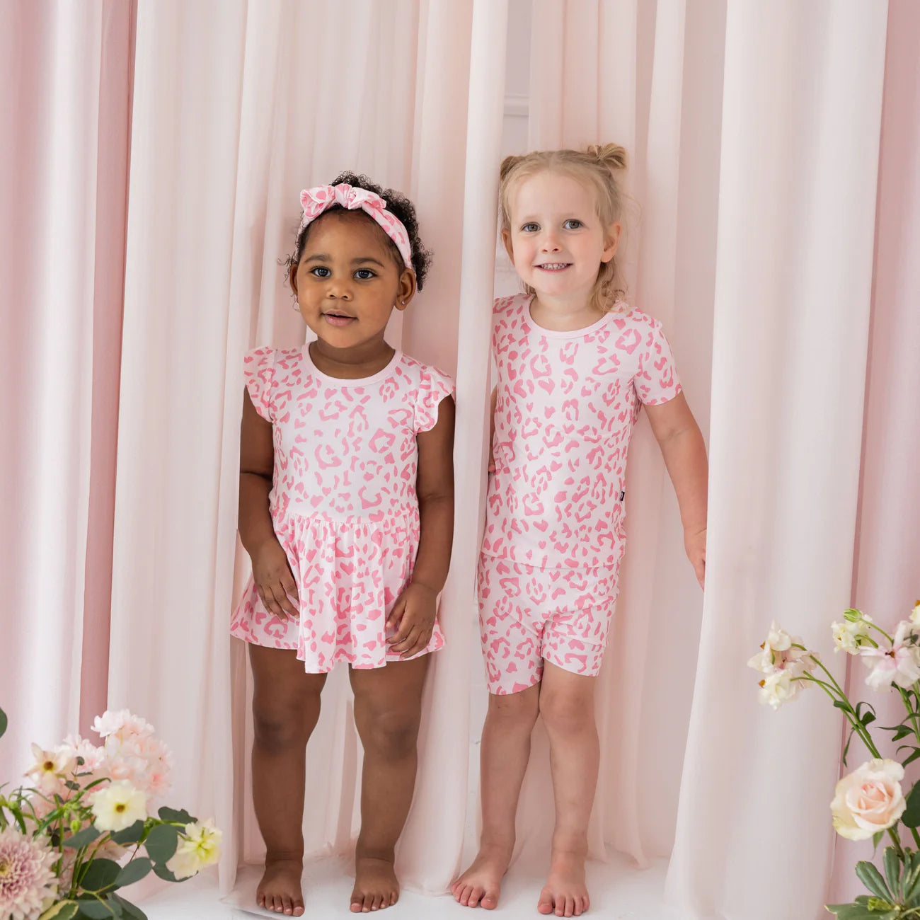 Kyte Baby Short Sleeve Pajamas || Sakura Leopard