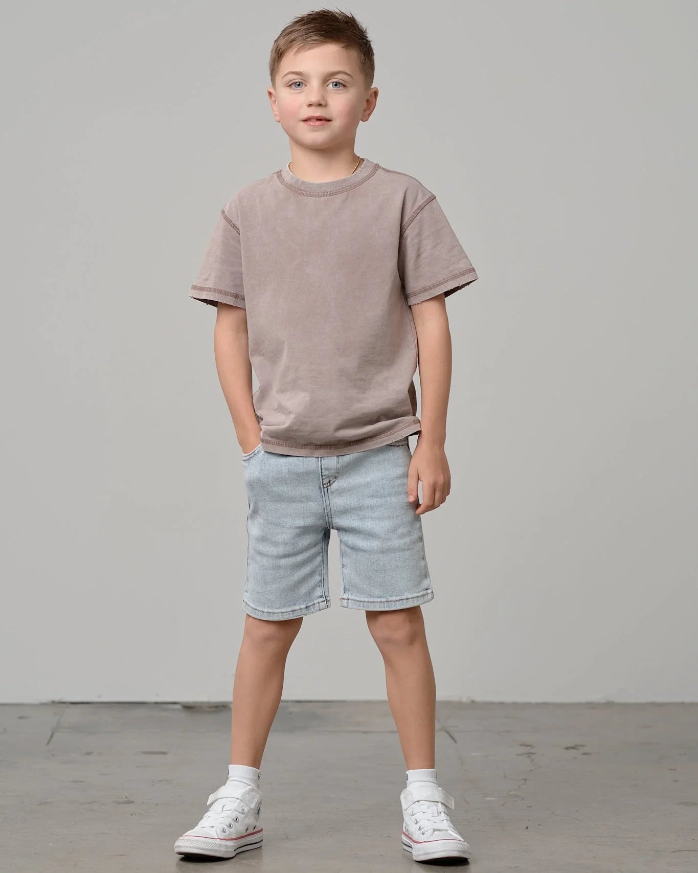 Little Bipsy Straight Denim Short || Light Wash