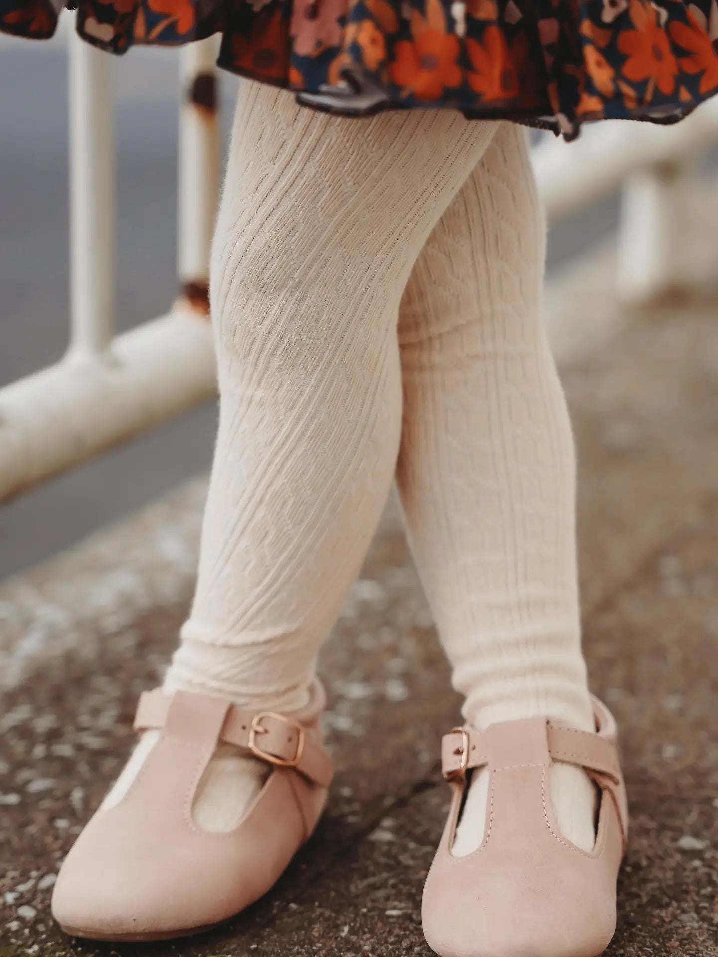 Little Stocking Co. Cable Knit Tights || Vanilla